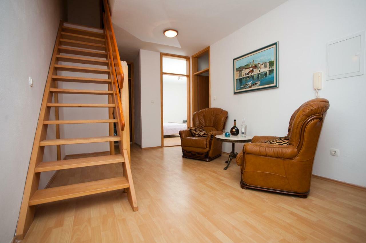 Holiday Home Koprivno Esterno foto