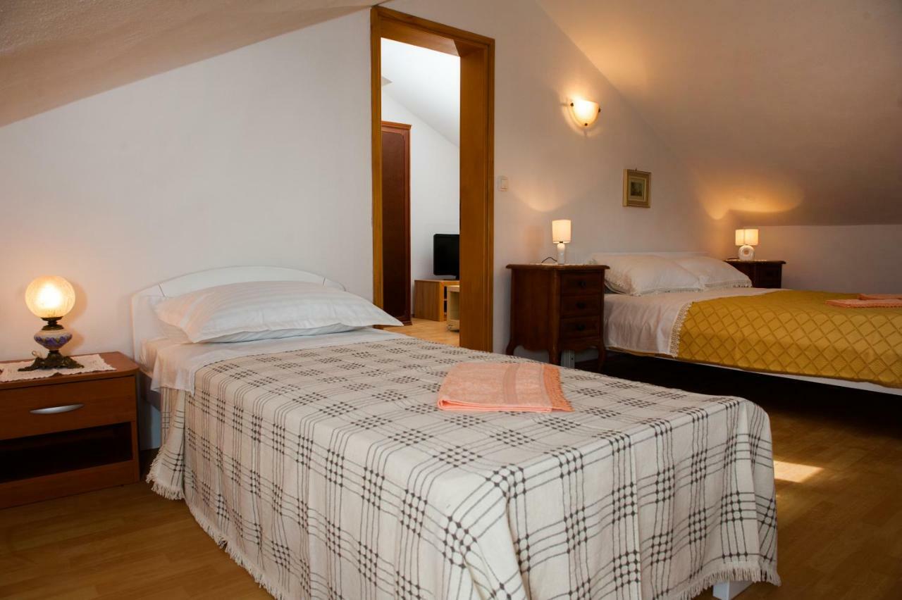 Holiday Home Koprivno Esterno foto