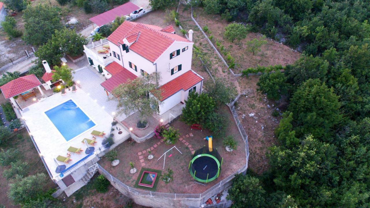 Holiday Home Koprivno Esterno foto