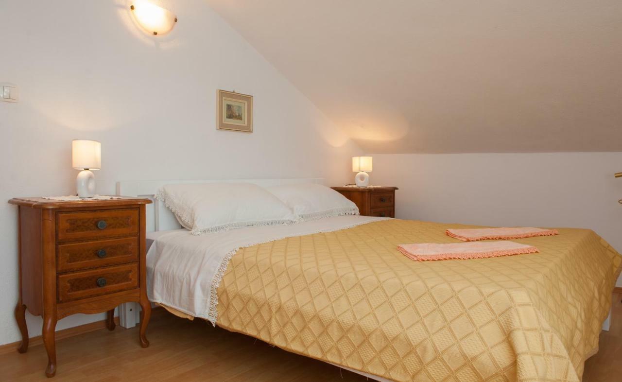 Holiday Home Koprivno Esterno foto